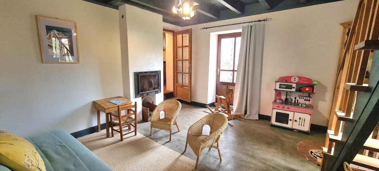 Вилла Le Terrier Maison De Campagne 250 M2 Grande Capacite 20 Couchages, 4500M2 De Terrain Saint-Pierre-du-Chemin Экстерьер фото