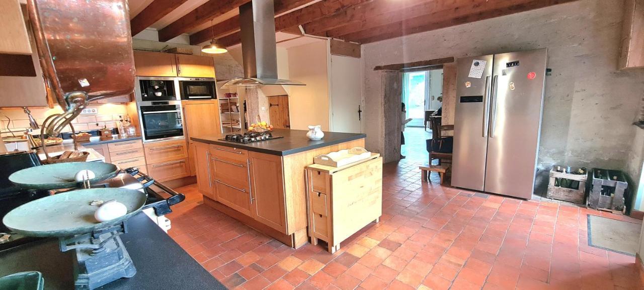 Вилла Le Terrier Maison De Campagne 250 M2 Grande Capacite 20 Couchages, 4500M2 De Terrain Saint-Pierre-du-Chemin Экстерьер фото