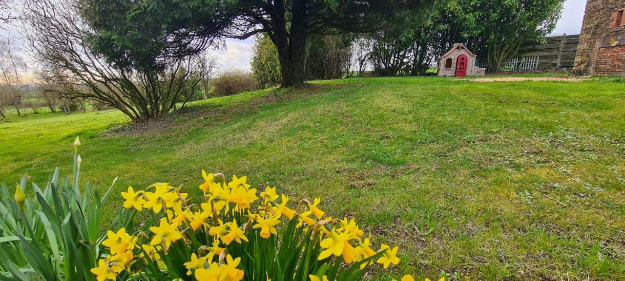 Вилла Le Terrier Maison De Campagne 250 M2 Grande Capacite 20 Couchages, 4500M2 De Terrain Saint-Pierre-du-Chemin Экстерьер фото