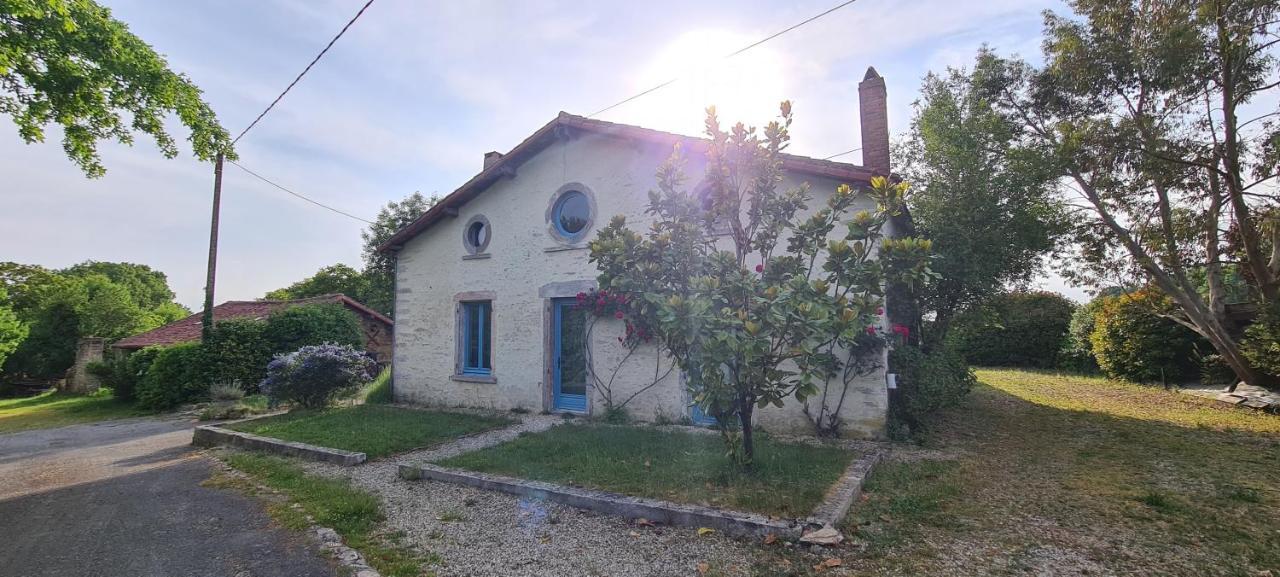 Вилла Le Terrier Maison De Campagne 250 M2 Grande Capacite 20 Couchages, 4500M2 De Terrain Saint-Pierre-du-Chemin Экстерьер фото